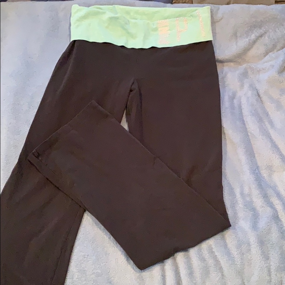 PINK Victoria’s Secret Yoga Pants